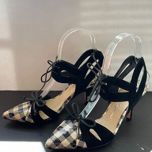 Isa Tapia Filipa Cutout Sandal
